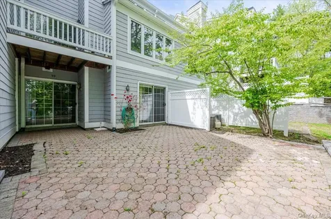 59 Clarewood Drive Hastings-on-hudson NY 10706