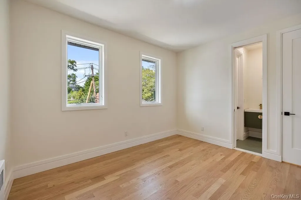 20 Singer Avenue Spring Valley NY 10977