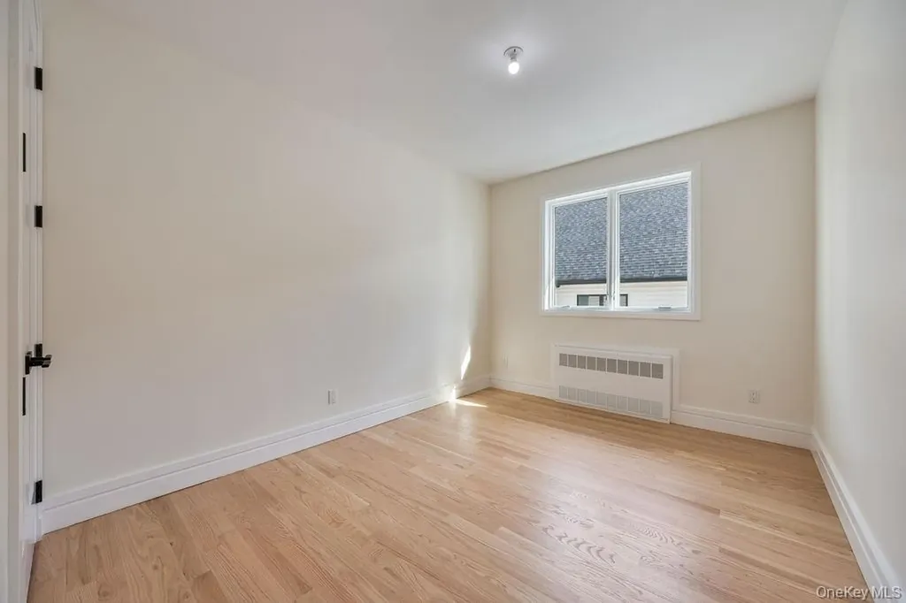 20 Singer Avenue Spring Valley NY 10977
