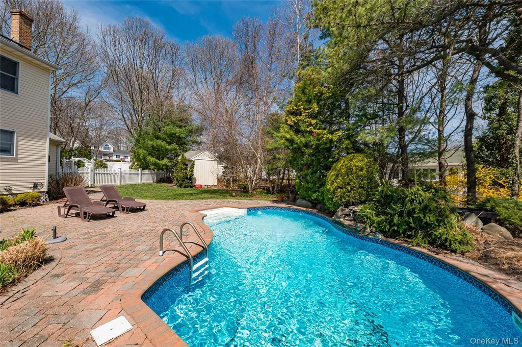 209 Fairway Drive Wading River NY 11792