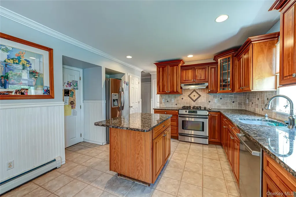 209 Fairway Drive Wading River NY 11792