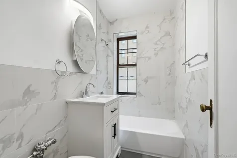 196 Garth Road Scarsdale NY 10583