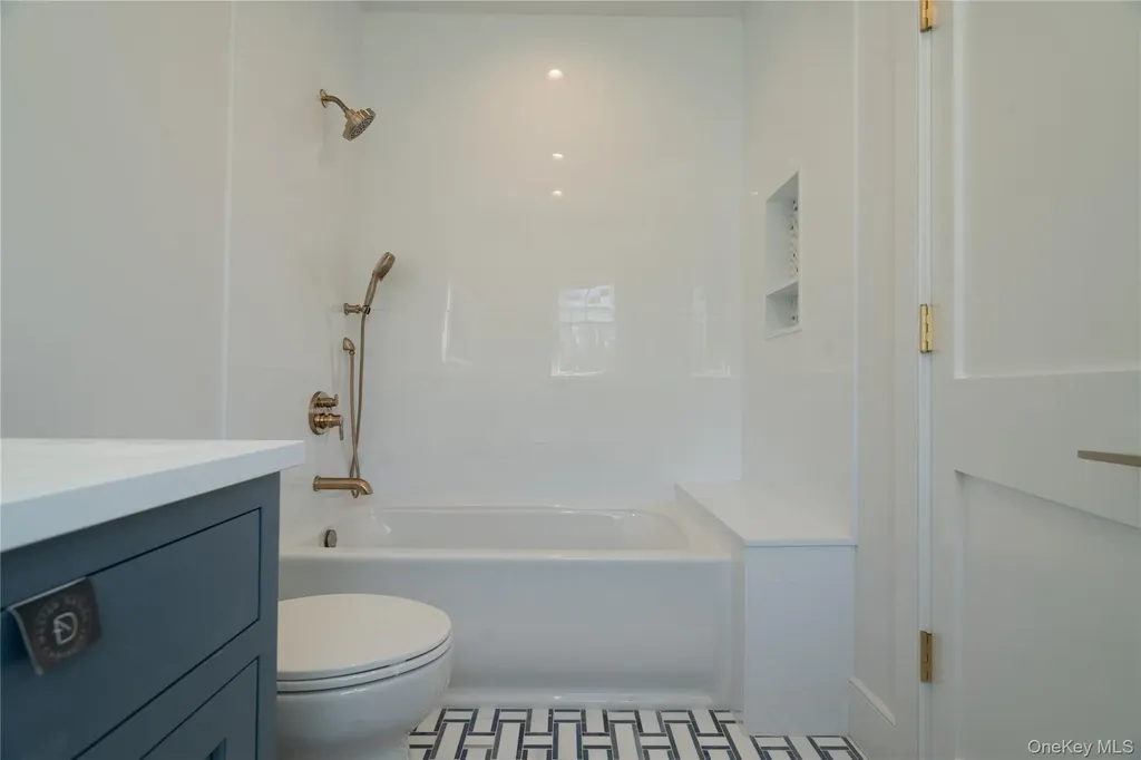 97 Aspatuck Road Westhampton Beach NY 11978