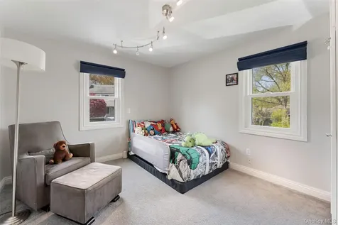 99 Donnybrook Road Scarsdale NY 10583