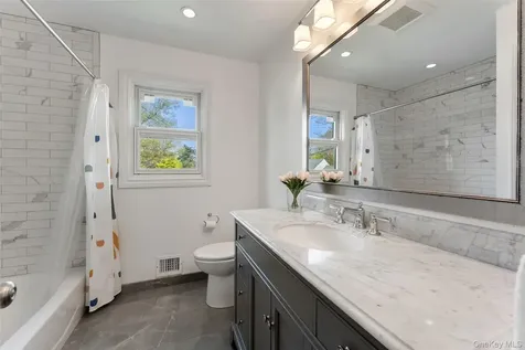 99 Donnybrook Road Scarsdale NY 10583