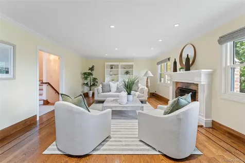 99 Donnybrook Road Scarsdale NY 10583