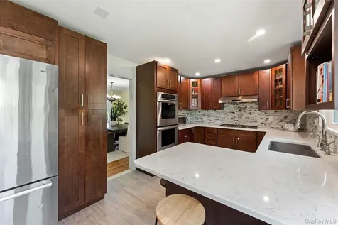 99 Donnybrook Road Scarsdale NY 10583