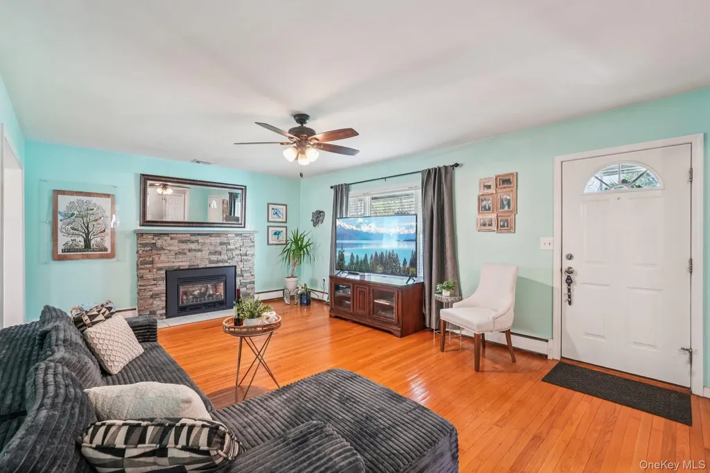 40 Widmer Road Wappingers Falls NY 12590