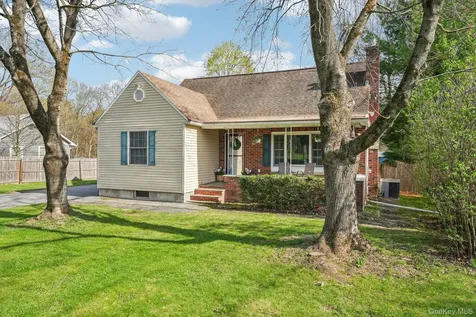 40 Widmer Road Wappingers Falls NY 12590