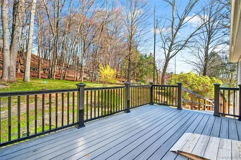 11 Colonel Glenn Drive Carmel NY 10512