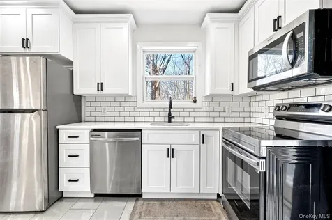 11 Colonel Glenn Drive Carmel NY 10512
