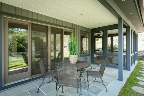 95 Old Lyme Road Chappaqua NY 10514
