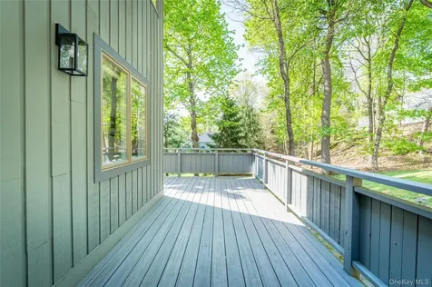 95 Old Lyme Road Chappaqua NY 10514