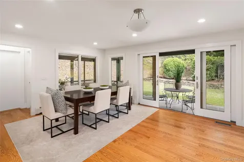 95 Old Lyme Road Chappaqua NY 10514