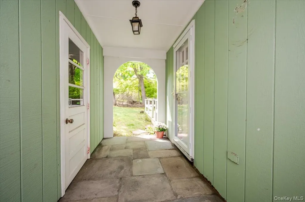 44 Emery Street Mount Kisco NY 10549