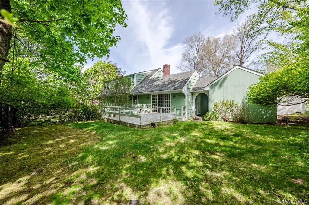 44 Emery Street Mount Kisco NY 10549