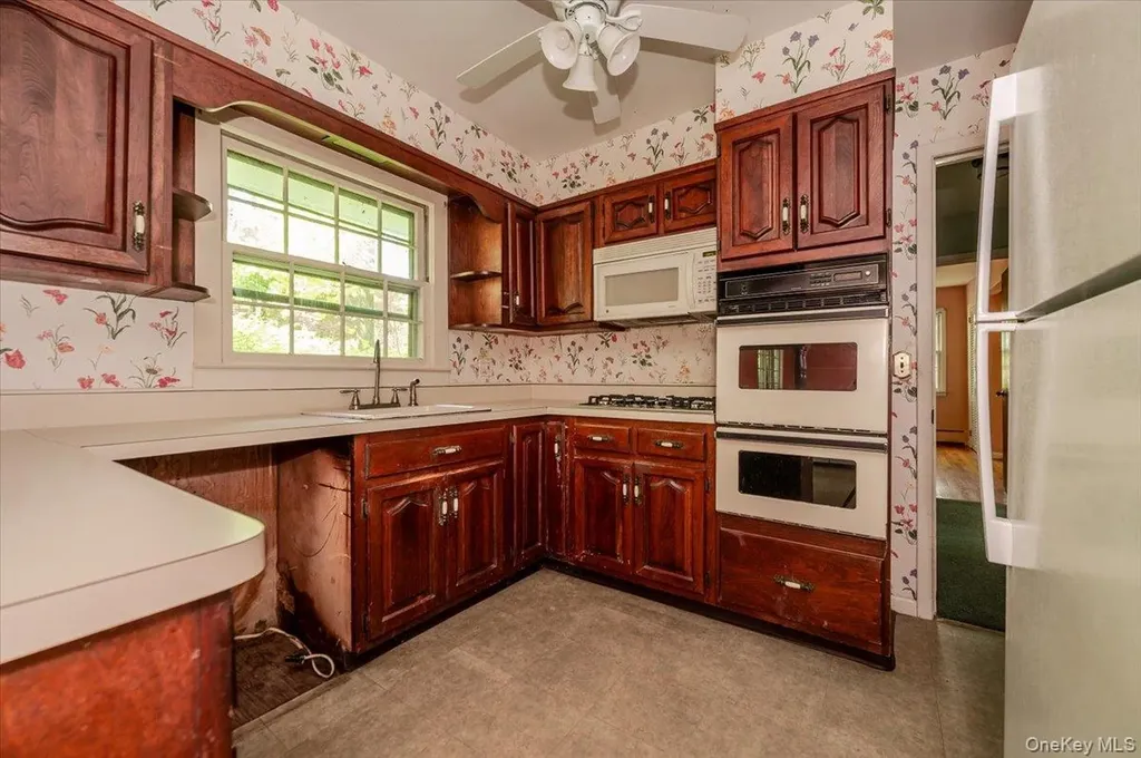 44 Emery Street Mount Kisco NY 10549