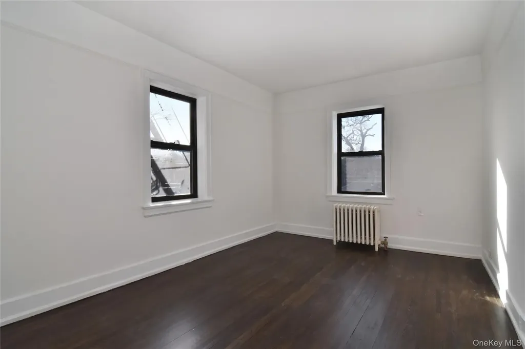 590 E 3rd Street Mount Vernon NY 10553