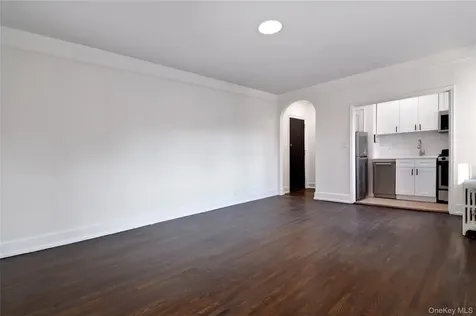 590 E 3rd Street Mount Vernon NY 10553