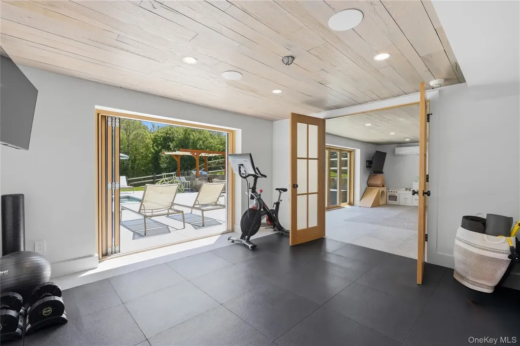 90 Springhurst Road Bedford Hills NY 10507