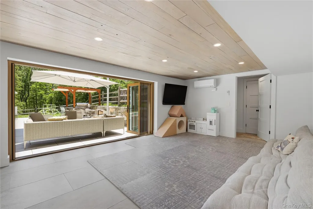90 Springhurst Road Bedford Hills NY 10507