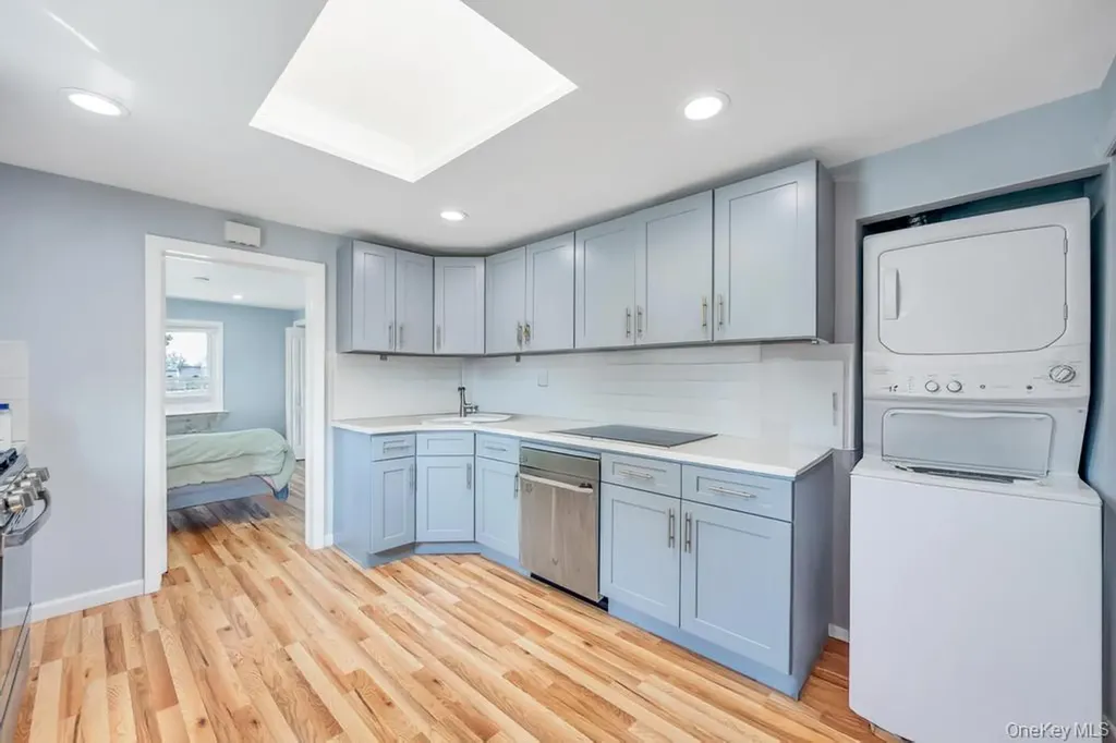 10 Harrison Hicksville NY 11801