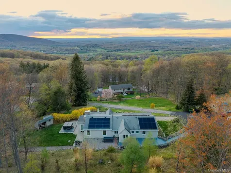 8 Horizon Road Cornwall NY 12518