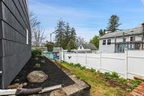 198A Locust Avenue Cortlandt Manor NY 10567