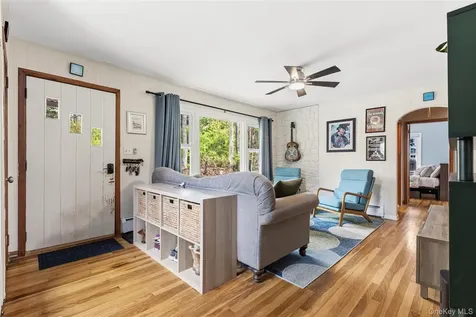 198A Locust Avenue Cortlandt Manor NY 10567