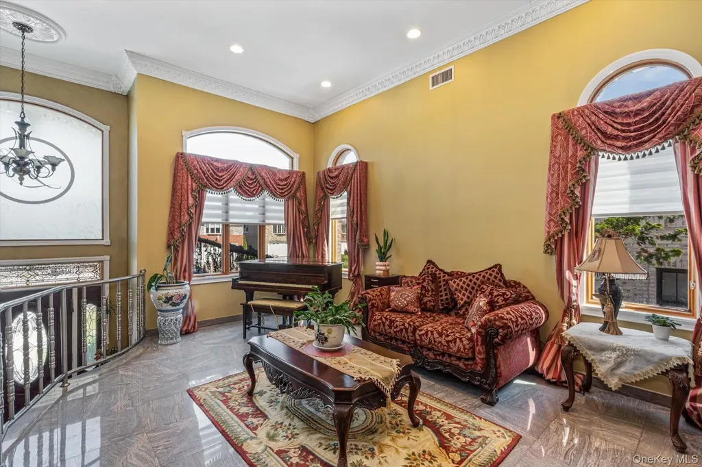141-60 11th Avenue Malba NY 11357