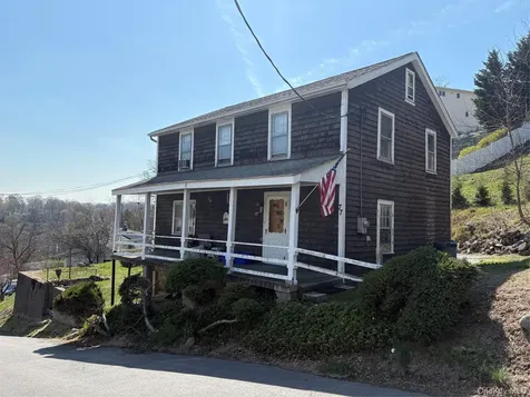77 Cleveland Street Valhalla NY 10595