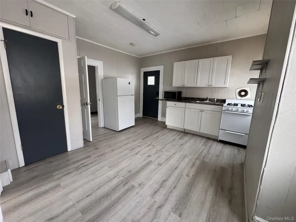 34 Hoffman Street Poughkeepsie NY 12601
