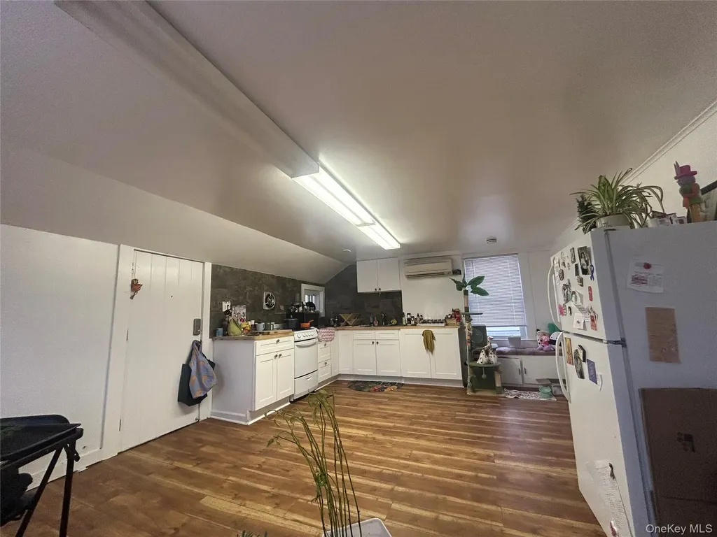 34 Hoffman Street Poughkeepsie NY 12601