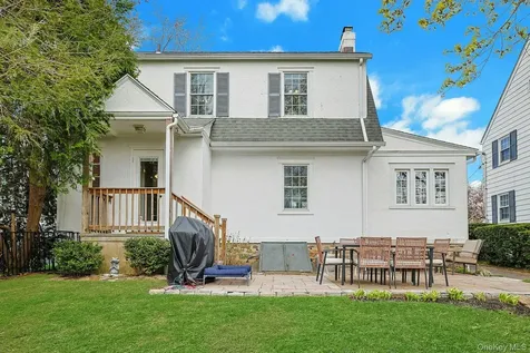 18 Austin Place Port Chester NY 10573