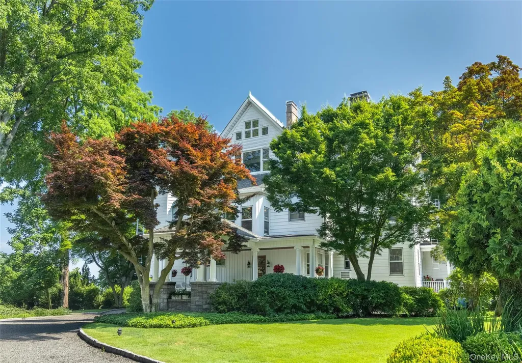 38 Oliphant Avenue Dobbs Ferry NY 10522