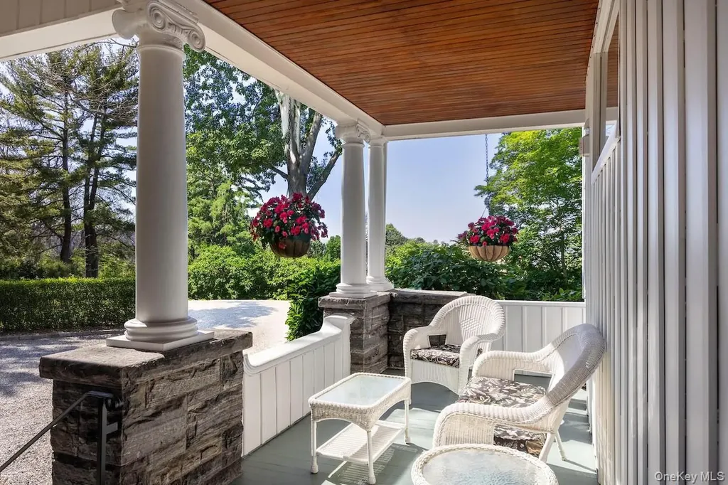 38 Oliphant Avenue Dobbs Ferry NY 10522