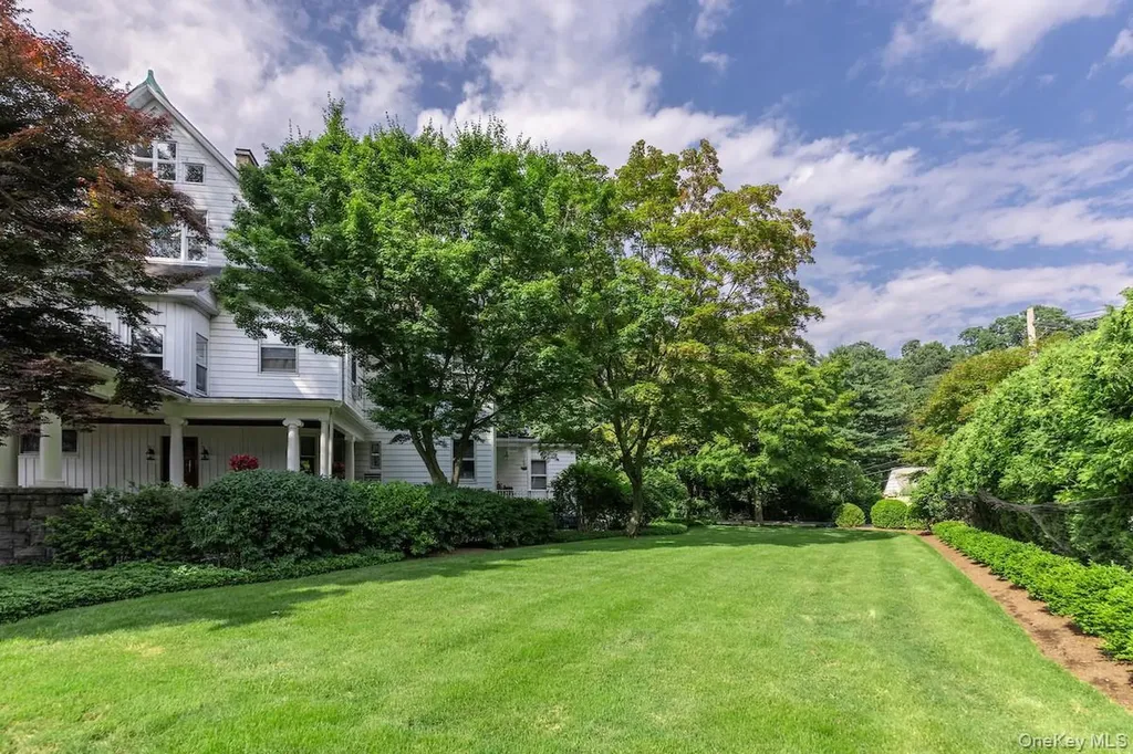 38 Oliphant Avenue Dobbs Ferry NY 10522
