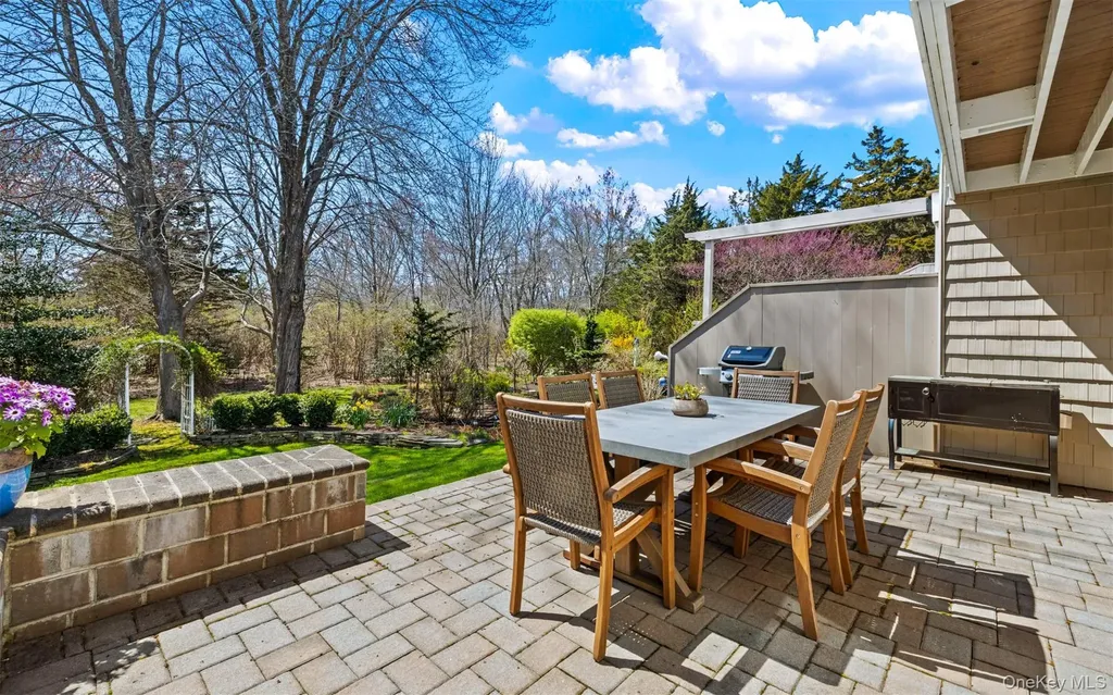 163 Boathouse Lane Bay Shore NY 11706