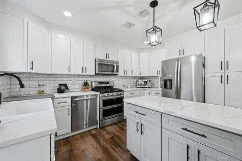 57 Beechwood Drive Manorville NY 11949