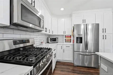 57 Beechwood Drive Manorville NY 11949