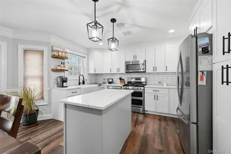 57 Beechwood Drive Manorville NY 11949