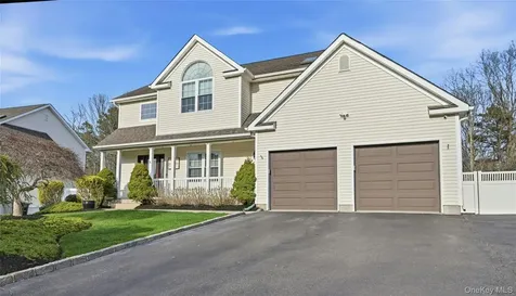 57 Beechwood Drive Manorville NY 11949