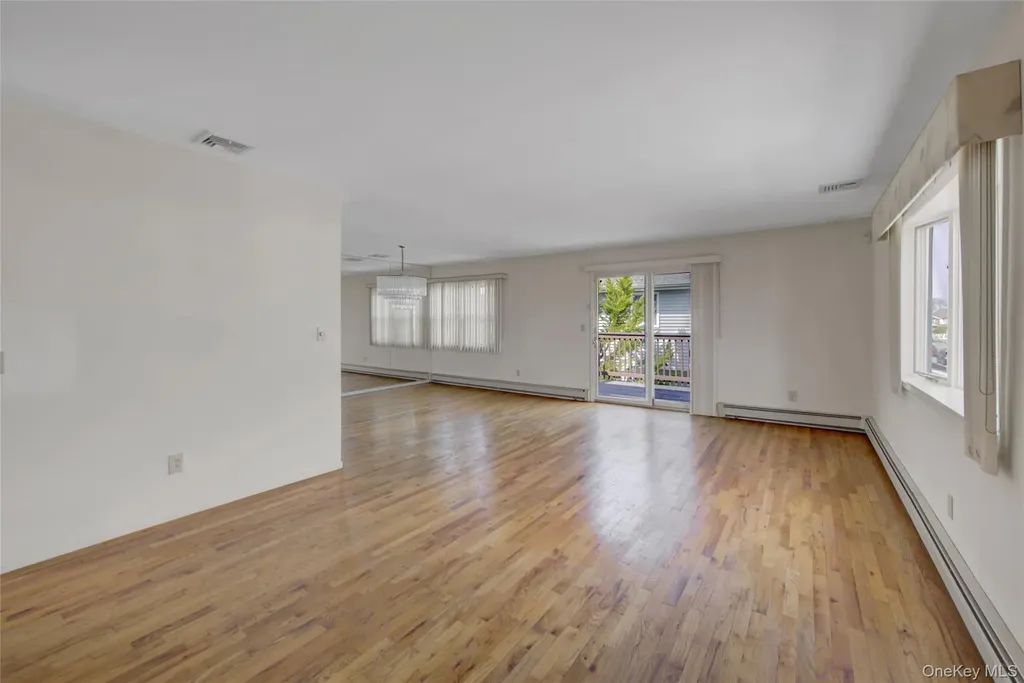 458 E Fulton Long Beach NY 11561