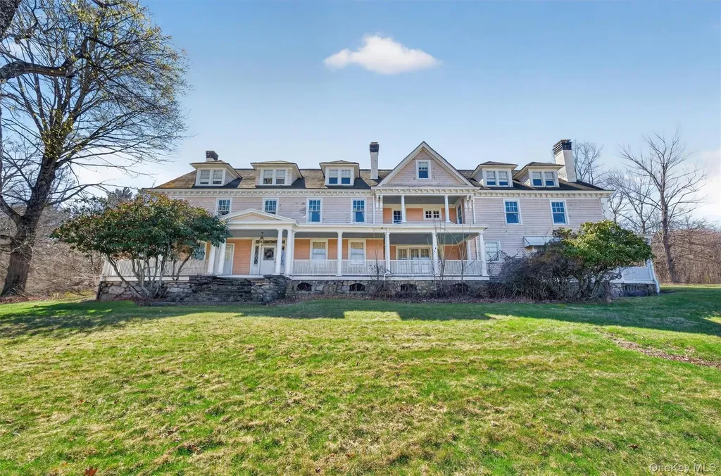 415 State Route 32 Highland Mills NY 10930