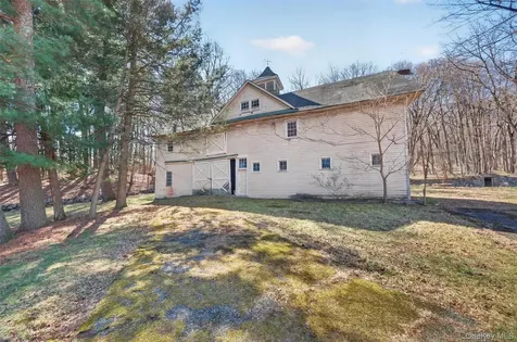 415 State Route 32 Highland Mills NY 10930
