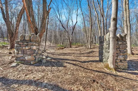 415 State Route 32 Highland Mills NY 10930