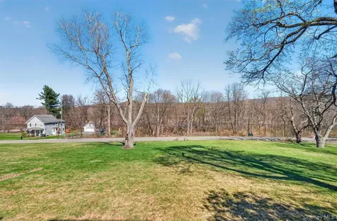 415 State Route 32 Highland Mills NY 10930