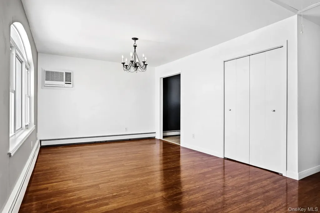 160 Saint Marks Avenue Freeport NY 11520