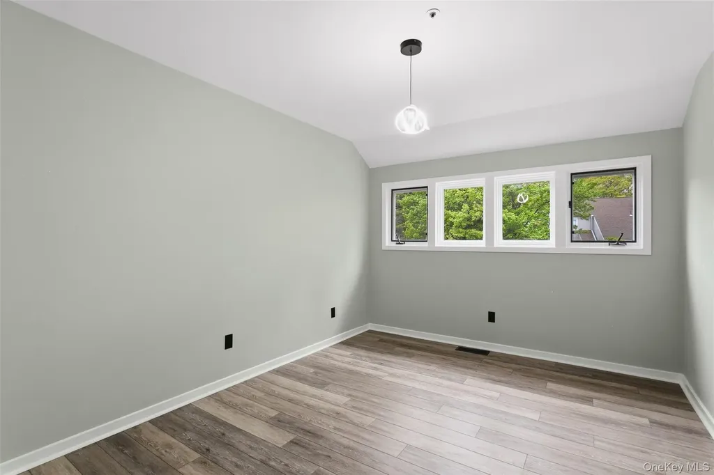 135 Boulder Ridge Road Scarsdale NY 10583