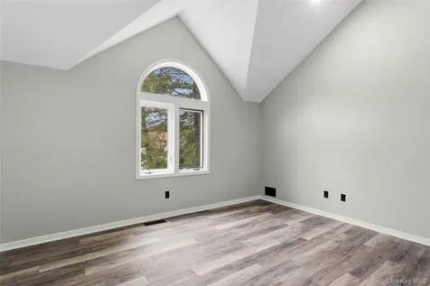 135 Boulder Ridge Road Scarsdale NY 10583